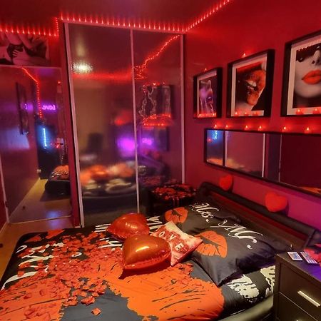 Love Room Sexy Love Cosy Lib Proche Centre Gare A Pied オルネー・スー・ボア エクステリア 写真