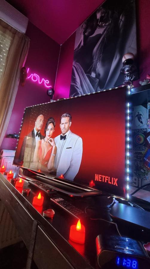 Love Room Sexy Love Cosy Lib Proche Centre Gare A Pied オルネー・スー・ボア エクステリア 写真